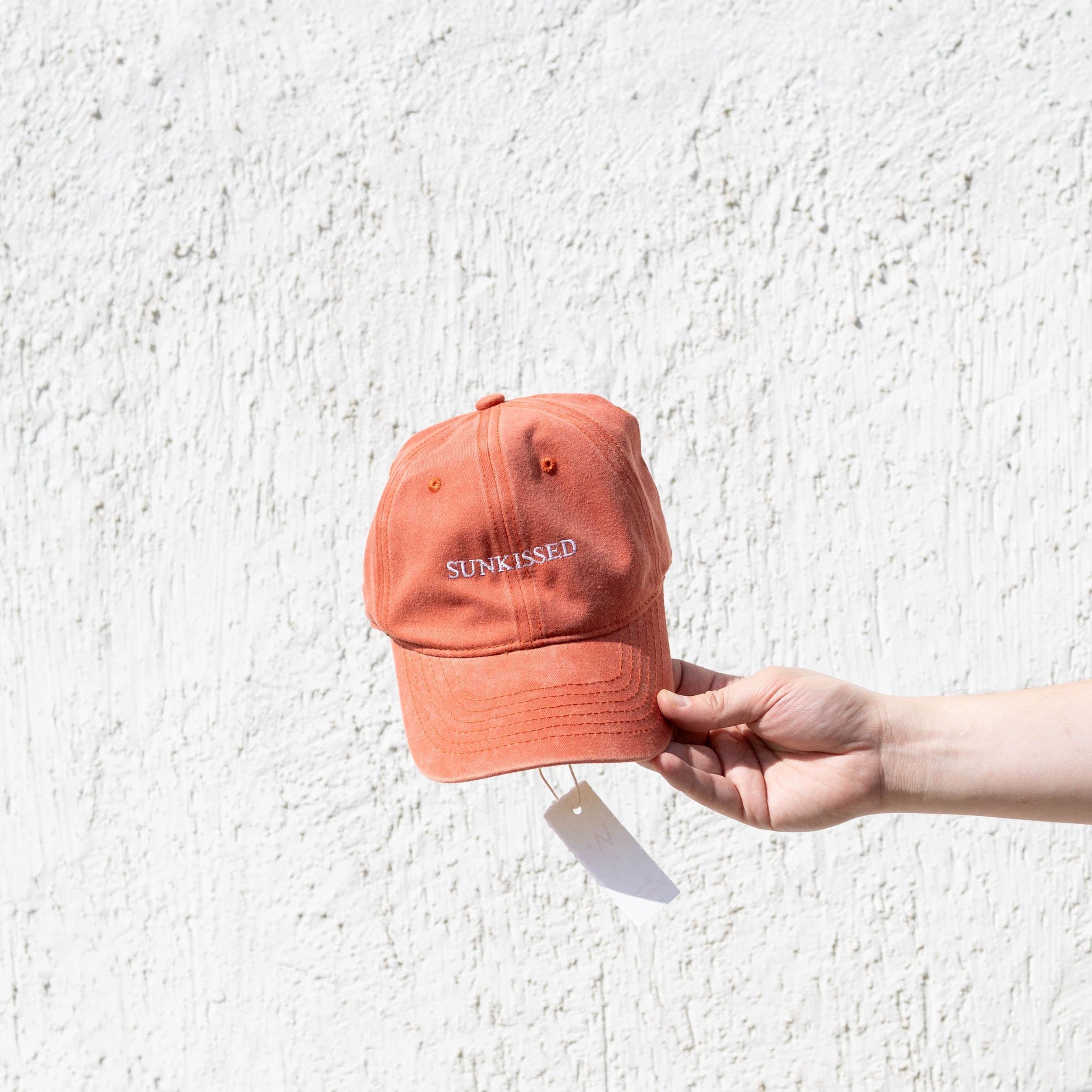 Caps
