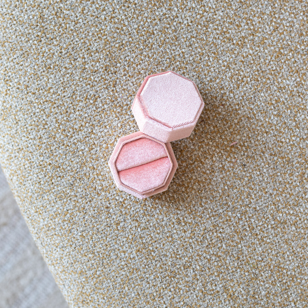 Jewel Pocket