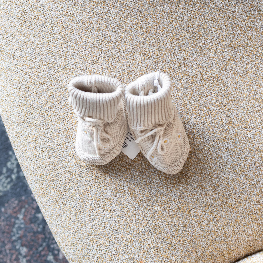 The Daisy Newborn Box